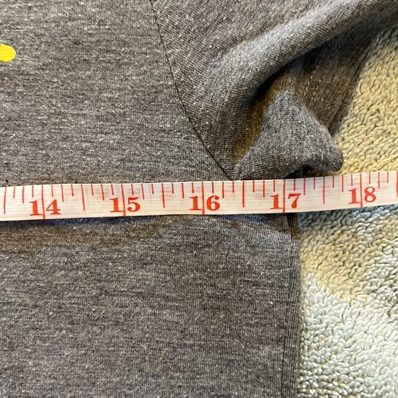 Graphic tee shirt, funny, cute, or sarcastic haha - medium - Picture 6 of 11